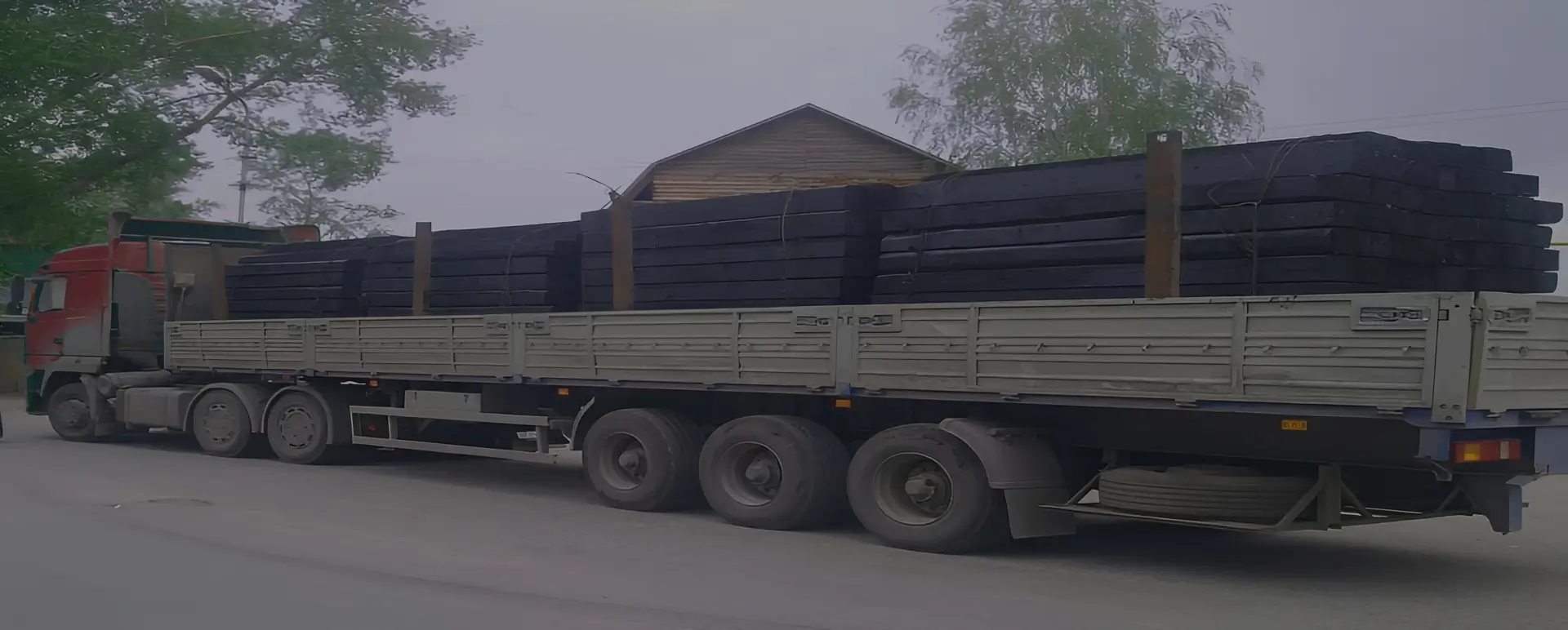 Сервис от транспортной компании по доставке шпал по России из Лузино автотранспортом